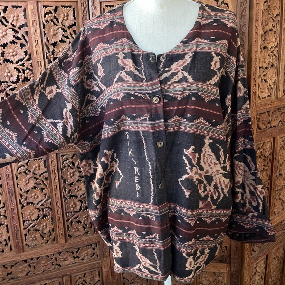 Tienda Ho Jackets & Blazers - Vintage Cerimonial Indonesian Woven Ikat Boho Patterned Button Front Jacket
